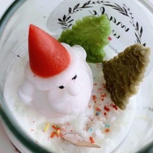 شمع شیشه ای دکوری زمستانی